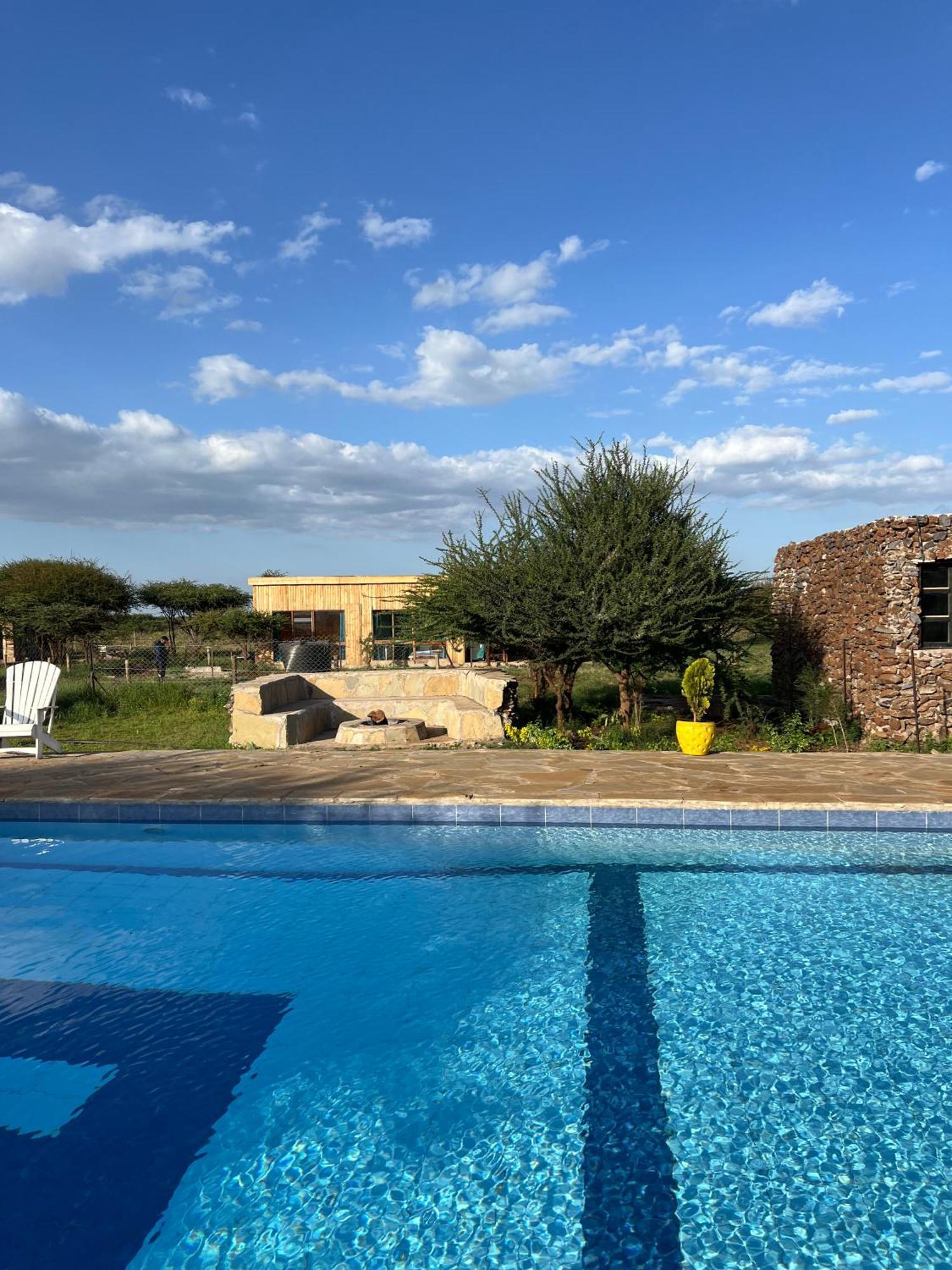 Oloitokitok Amboseli Glass House מראה חיצוני תמונה